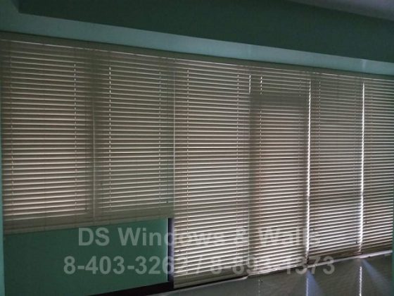 Custom Made Wood Blinds For A More Authentic Feel   Real White Wood Blinds 560x420 